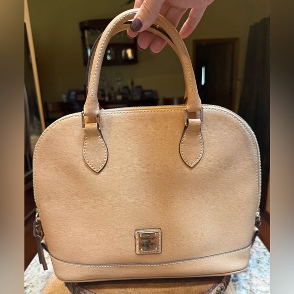 Dooney & Bourke Handbags - Dooney & Bourke Beige Satchel. like New! EUC. It will never go out of style.